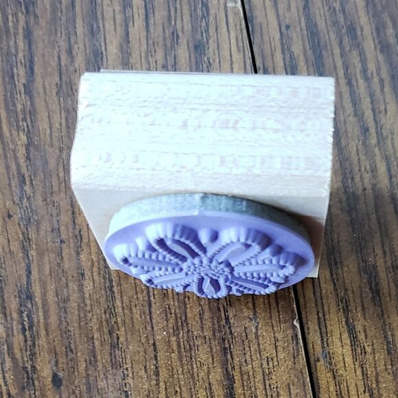 Stampin Up 2x2 Inch Polka Dot Flower Wood Mounted Rubber Stamp - Picture 5 of 8